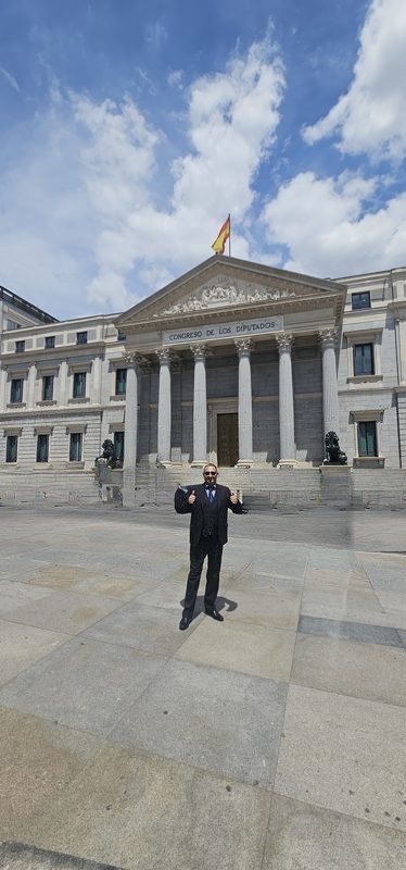 William R. Lizárraga — Archive of the Congress of Diputados, Madrid